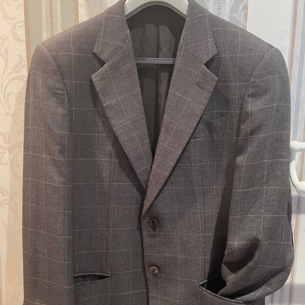 REDUCED  Armani Collezioni  Gorgeous Men’s Blazer 40 R